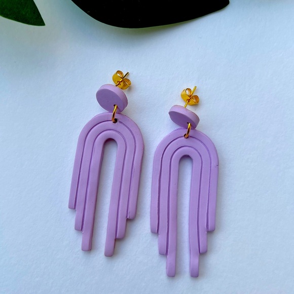 New! Polymer Clay Post Earrings purple color handmade - Picture 1 of 3